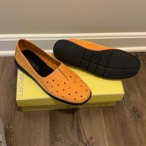 AeroSport - Skip Town in Orange Nubuck